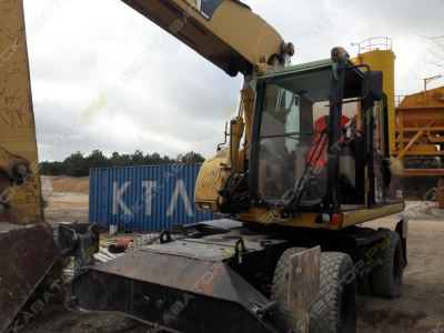 Caterpillar M322C [1]