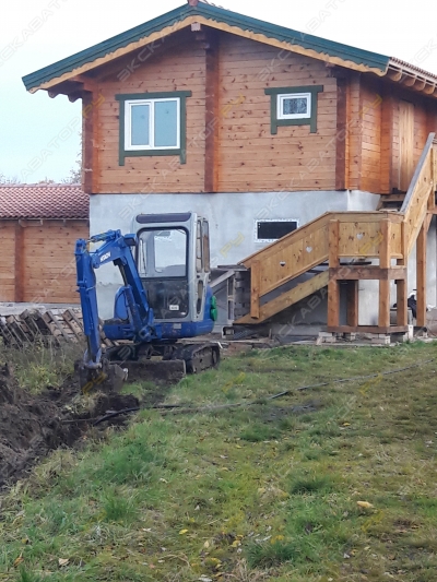 Hitachi EX30 [3]