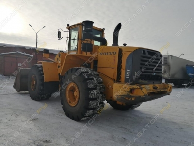 Volvo L220E [2]