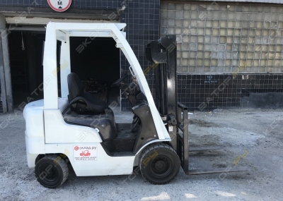 Nissan DX15 [2]