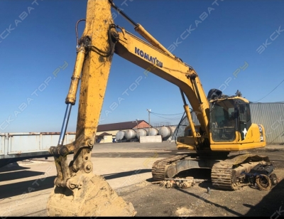 Komatsu PC200-6E [1]