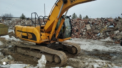 JCB JS 220 [2]