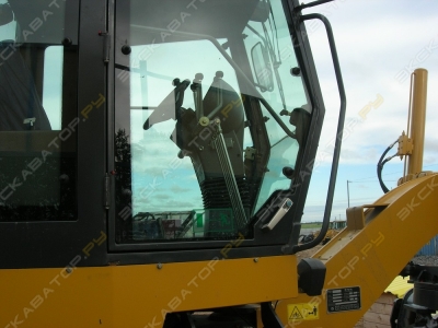 XCMG GR165 [3]