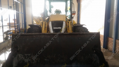 Komatsu WB93S-5 [2]