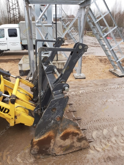 New Holland B90B [0]