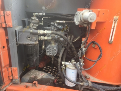 Hitachi EX110 [1]
