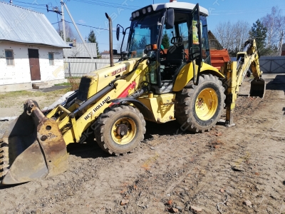 New Holland LB90B [0]