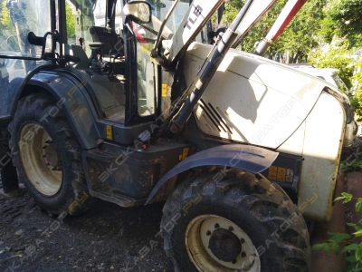 Terex TLB840 [3]