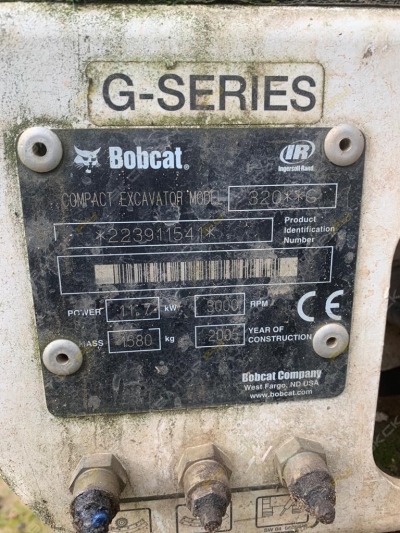 Bobcat 320 [2]