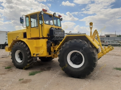 Кировец К-700 [4]