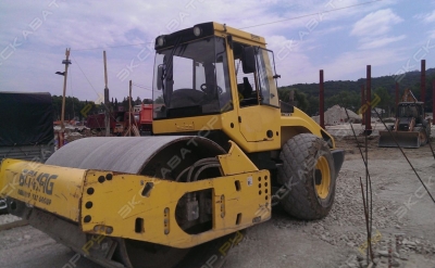 Bomag BW 213 D-4 [1]