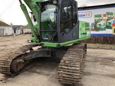 Atlas 225 LC [3]