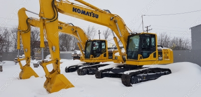 Komatsu PC220 [0]