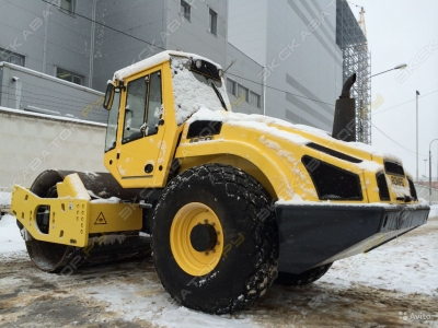 Bomag BW 213 D-4 [1]