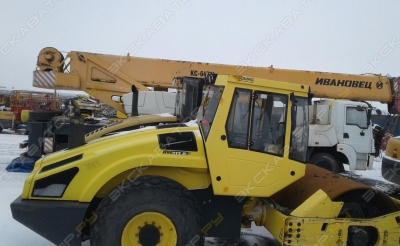 Bomag BW 213 D-4 [2]