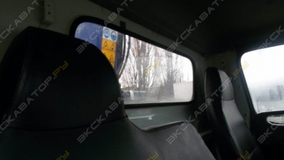 Hyundai HD-78 (сдвиж. платф. и КМУ) [3]