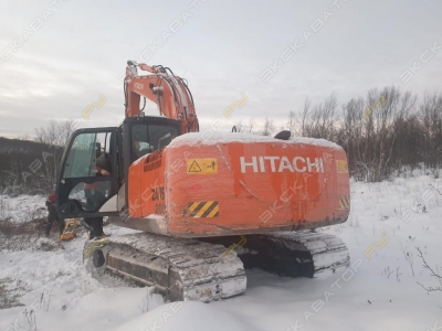Hitachi ZX200-5G [4]