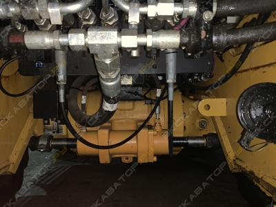 Caterpillar 434E [4]