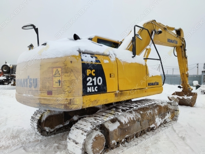 Komatsu PC210 [1]