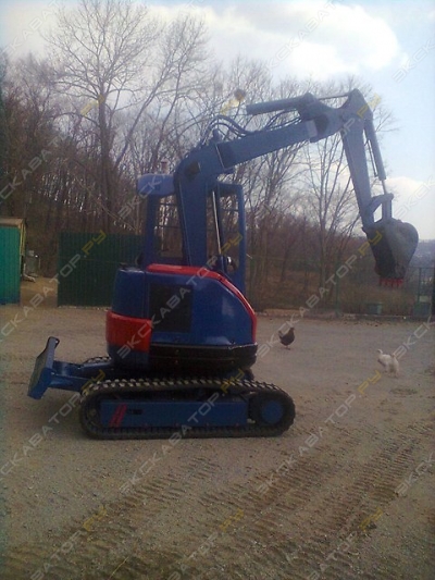 Komatsu PC28UU [1]