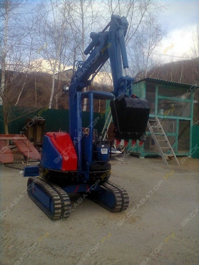 Komatsu PC28UU [0]