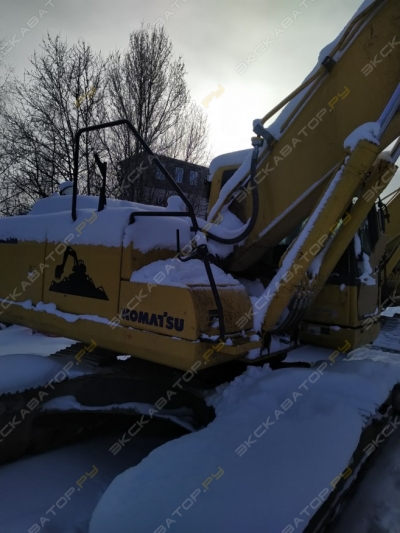 Komatsu PC200-8M0 [2]