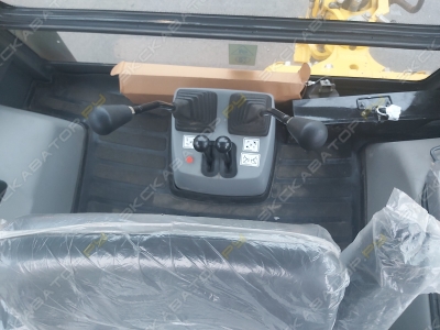 New Holland B80B [4]