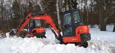 Kubota KX037-4 [1]