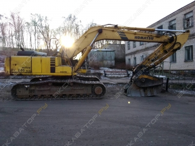 Komatsu PC240NLC-6K [3]
