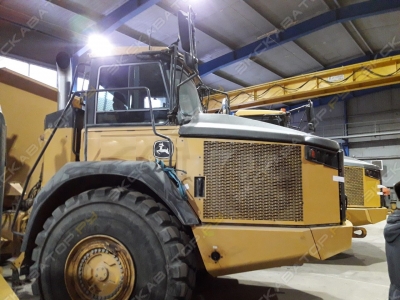 John Deere 410E [0]
