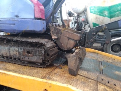 Komatsu PC28UU [1]