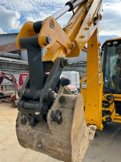 JCB 3CX [4]