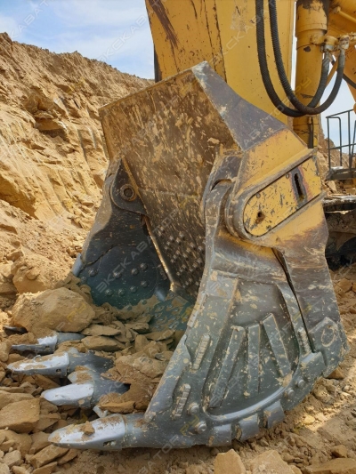 Komatsu PC1250-7 обратная лопата [1]