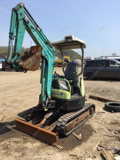 Yanmar VIO20-3 [2]