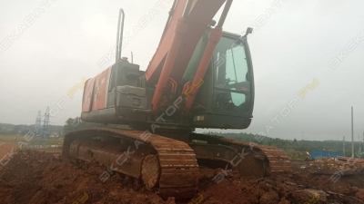 Hitachi ZX240-3 [0]