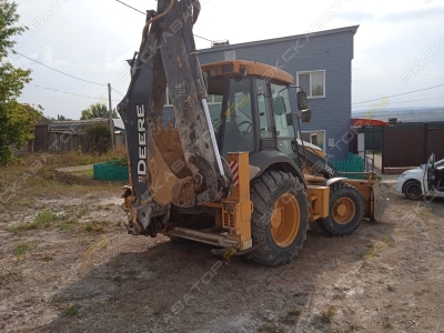 John Deere 325J [2]