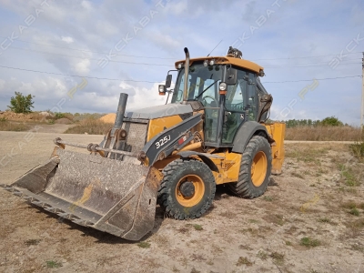 John Deere 325J [3]