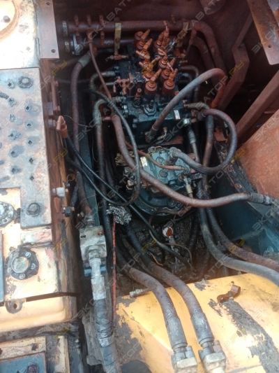 Hyundai R 220LC-9S [4]