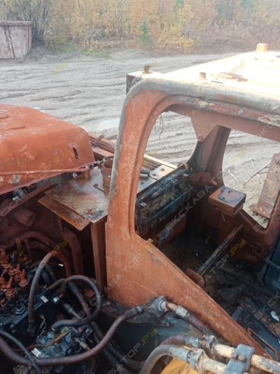 Hyundai R 220LC-9S [1]