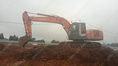 Hitachi ZX240-3 [2]