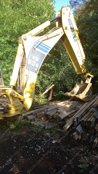 Komatsu WB93S-5E0 [4]