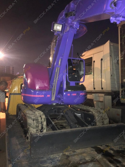 Komatsu PC28UU [1]