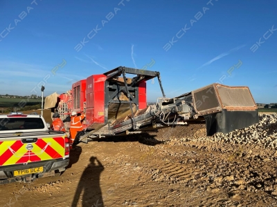 Terex-Finlay I-140 [2]