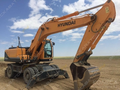 Hitachi EX 200 [0]