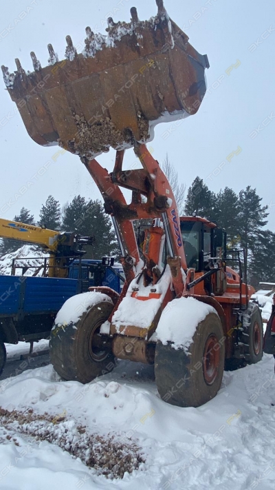 Fiat Kobelco W270 [2]