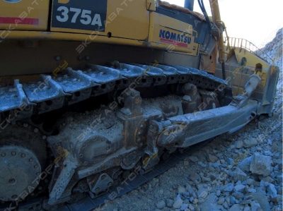 Komatsu D375A-5 [3]