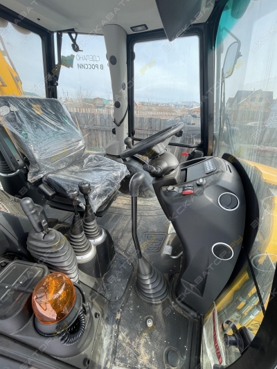 JCB 3CX ECO [2]