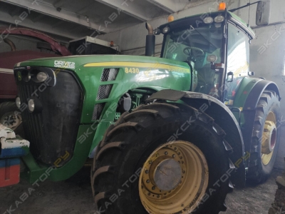 John Deere 8430 [2]