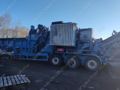 4700B [2]