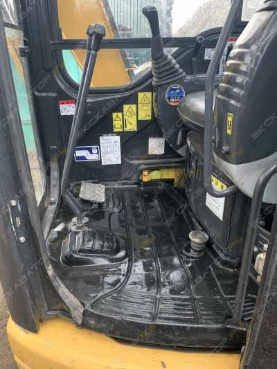 PC30UU [1]